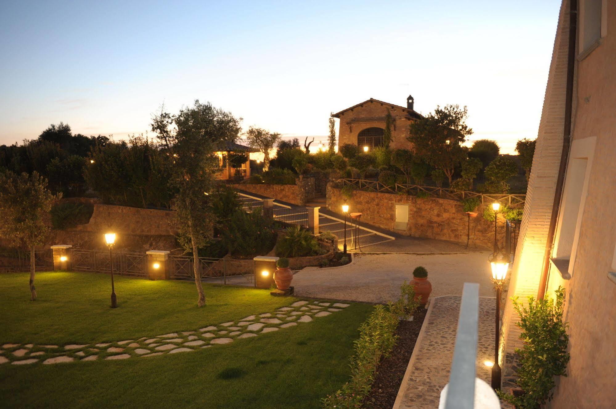 Relais Castrum Boccea Exterior photo